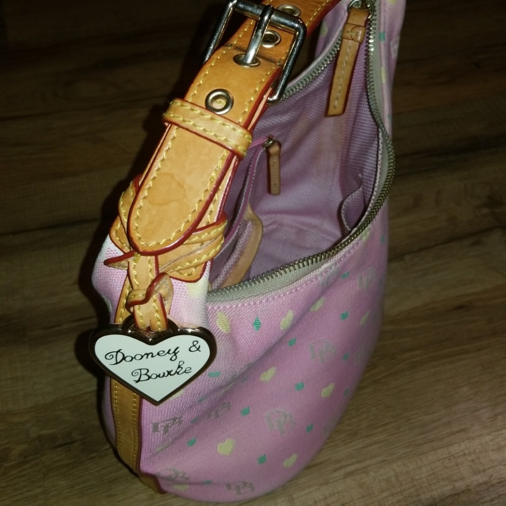 Dooney and Bourke bucket bag